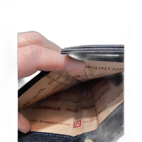 Stone Mountain Black Tooled Paisley Design TriFold Wallet w Aftermarket Wristlet - Picture 6 of 6